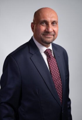 د. أمير ضياء